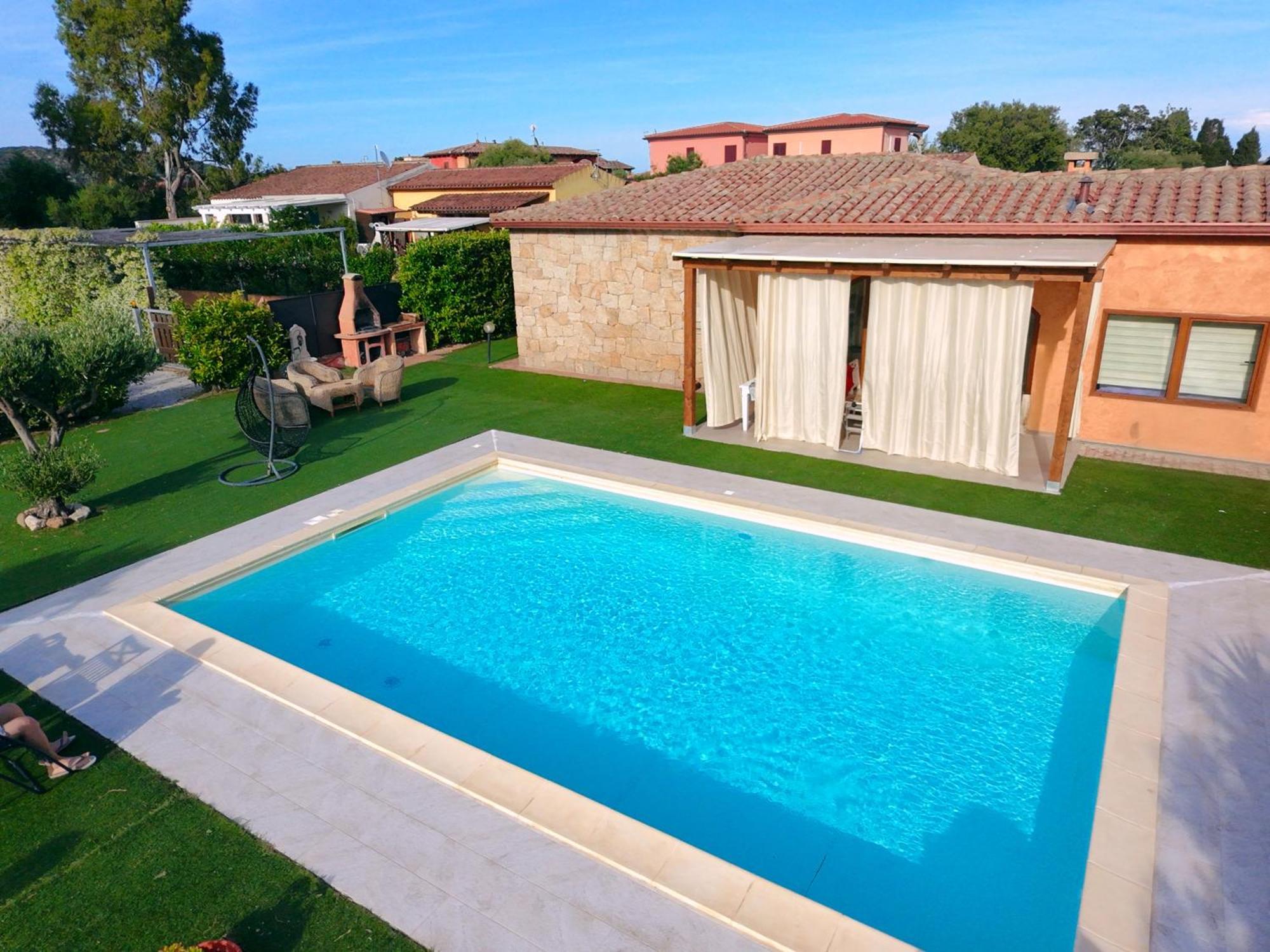 Villa Paola San Teodoro Con Piscina Privata Lu Lioni Exterior photo